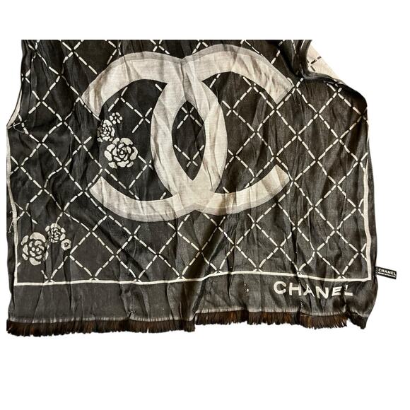 Chanel Cashmere Silk Scarf CC Logo Camila Flowers Black White 70x25 inches - Picture 8 of 16
